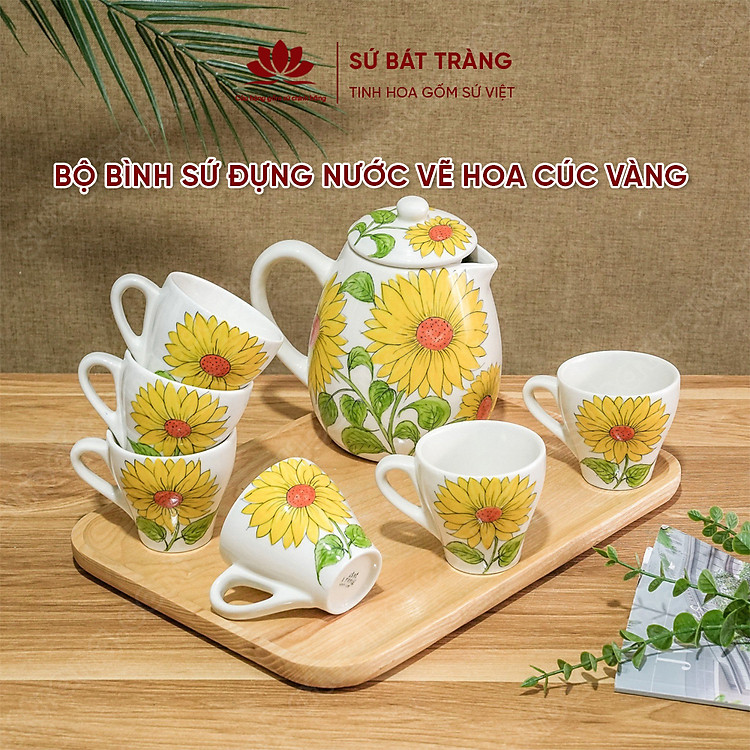 Bộ bình sứ đựng nước vẽ hoa cúc vàng