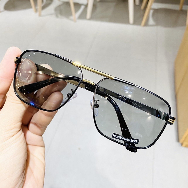 Kính mát nam cao cấp tròng kính đổi màu khi đi ra nắng BDAUDI611