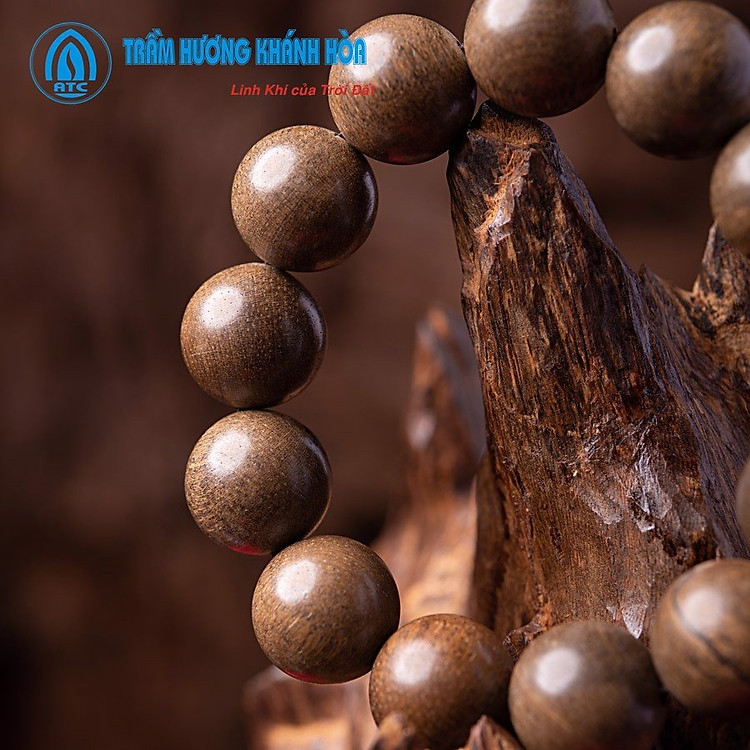 Vòng Trầm Hương May Mắn ATC 75809 15 Hạt 14mm