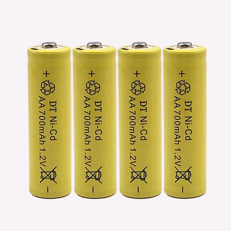 Bộ 4 Pin Sạc AA 700mAh 1.2V Ni-Cd