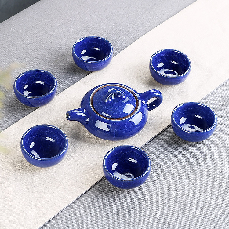 Bộ Bình Trà Gốm Sứ Tráng Men Nứt Dáng Lùn Màu Xanh lam Gồm 1 Ấm Trà, 6 Tách Tặng Kèm Túi Đỏ Đựng Làm Quà