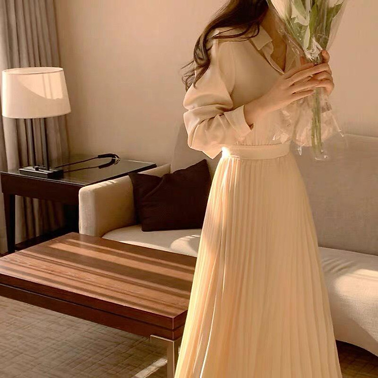 Váy liền thân, chân váy xếp ly, FREESIZE phong cách Hàn Quốc, trẻ trung lịch sự