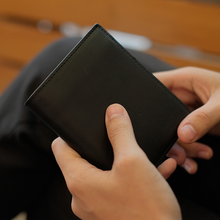 Ví Đứng Nam Bóp Da Nam Đứng Nhỏ Gọn Màu Đen, Da Bò Thật Cao Cấp 100%