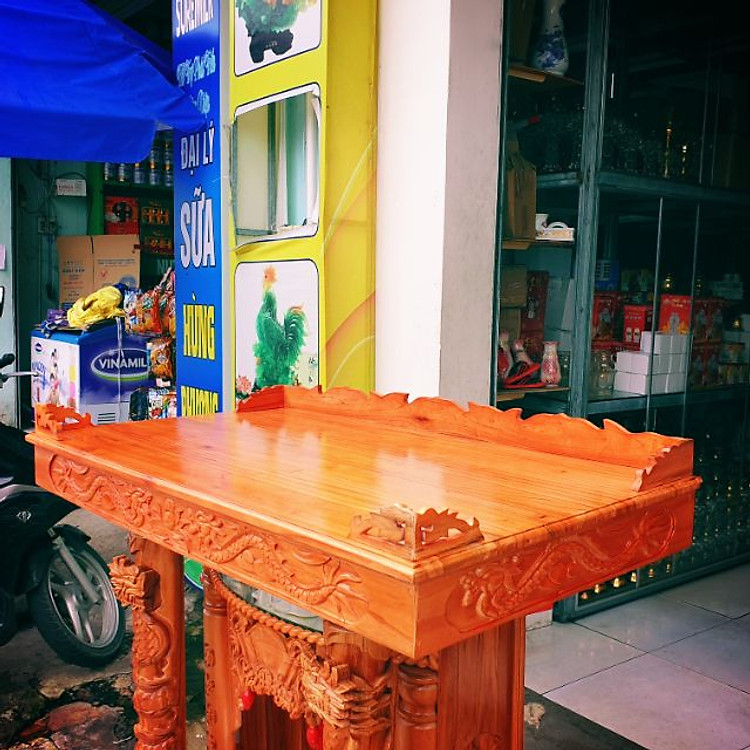 Bàn thờ treo tường gỗ xoan ngang 1m07 trạm rồng gồm 1bộ ke đế
