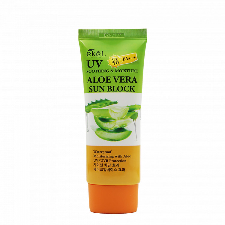 Kem chống nắng soothing & moisture aloe vera sun block