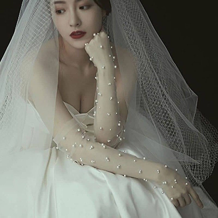 Găng tay trong suốt đính ngọc trai cho Cô dâu và Dạ hội, đi tiệc, sự kiện, lễ hội, chụp ảnh MS: 43645