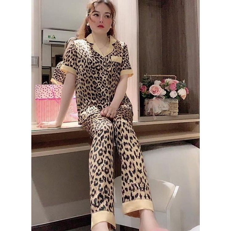 Đồ bộ mặc nhà họa tiết da beo sang trọng