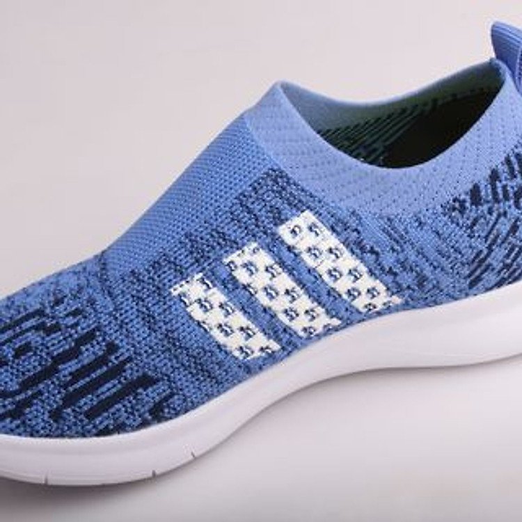 Giày thể thao trẻ em 03K626