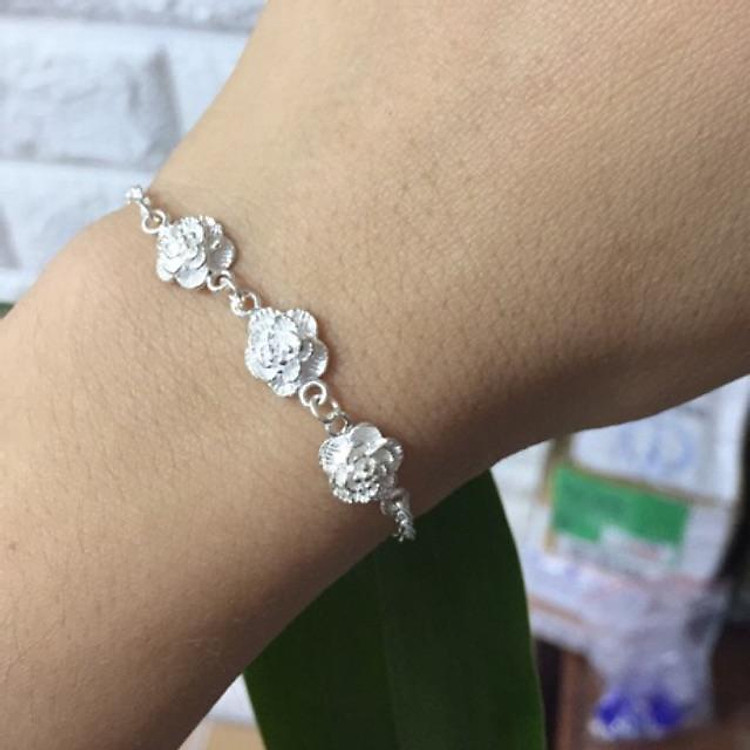 Lắc tay và lắc chân hoa hồng bạc ta