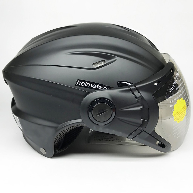 Mũ Bảo Hiểm Nửa Đầu Có Kính Chống Bụi _ Nón 1/2 Có Kính Chắn Gió_ Có Lỗ Thông Gió Thoáng Mát không gây khó chịu cho người sử dụng_ Nhiều màu