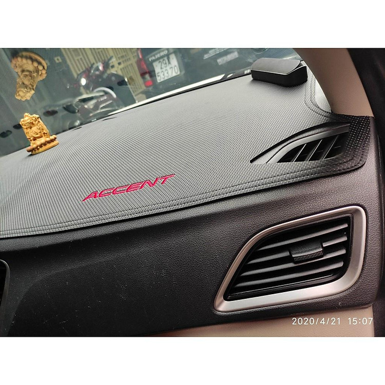 thảm Taplo HYUNDAI ACCENT đời 2018 - 2022 cao cấp, chống nóng chống trơn trượt