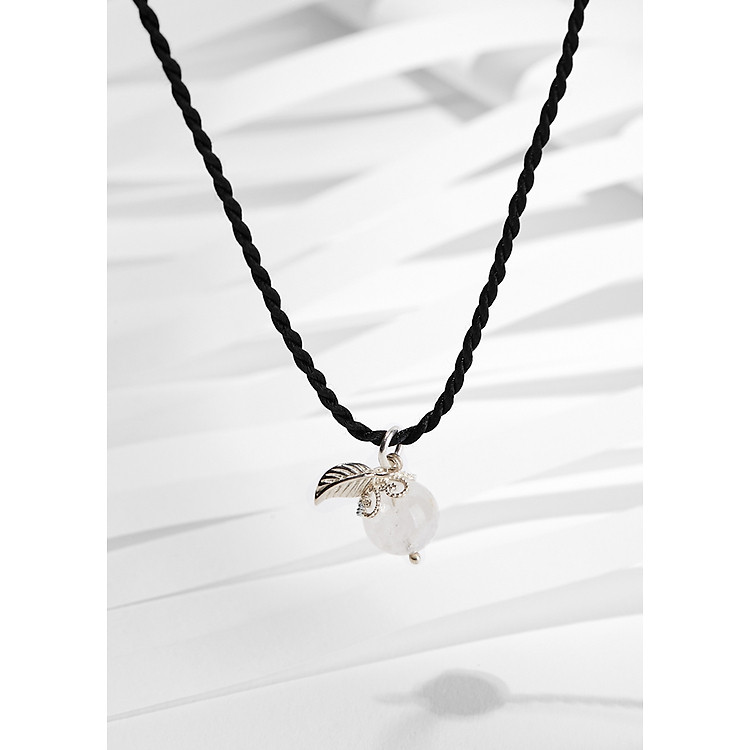 Mặt dây chuyền hạt đá thiên nhiên tròn charm chiếc lá - Ngọc Quý Gemstones