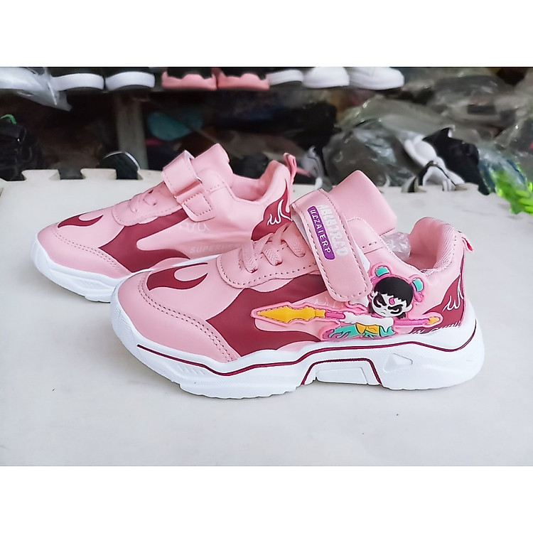 giày thể thao trẻ em