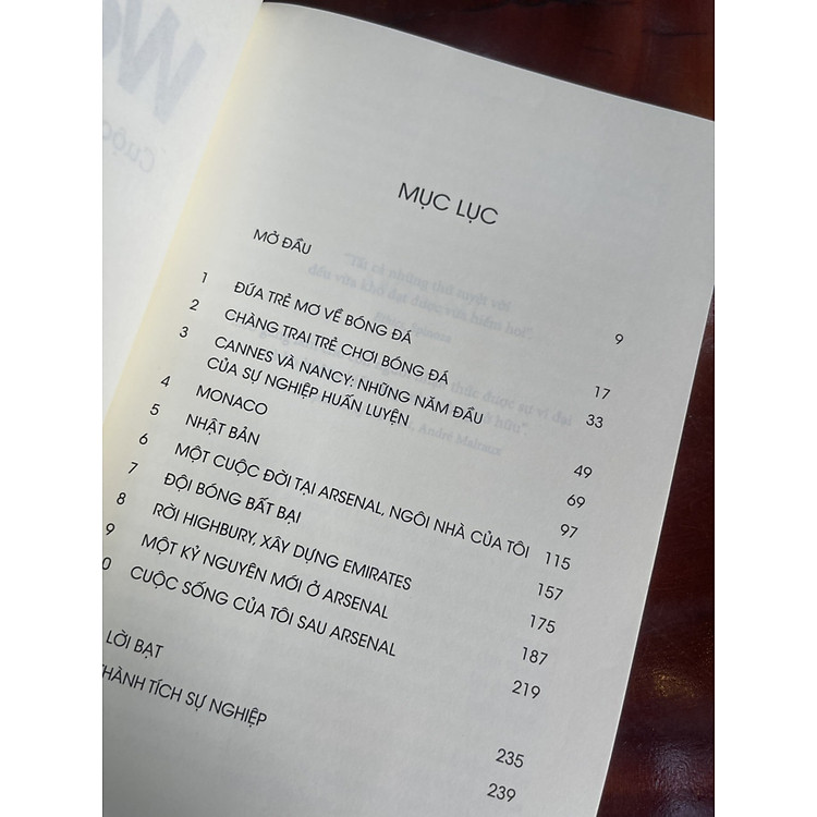 ARSENE WENGER – CUỘC ĐỜI TÔI QUA HAI MÀU ĐỎ TRẮNG - Ảnh 4