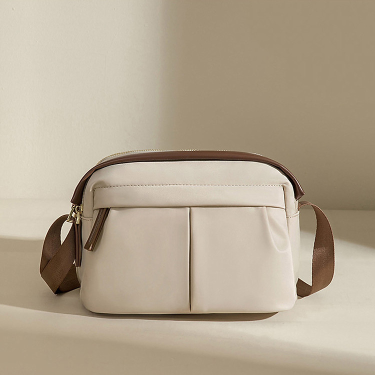 Túi đeo chéo nữ phong cách dễ thương – BEE GEE DCNU1049