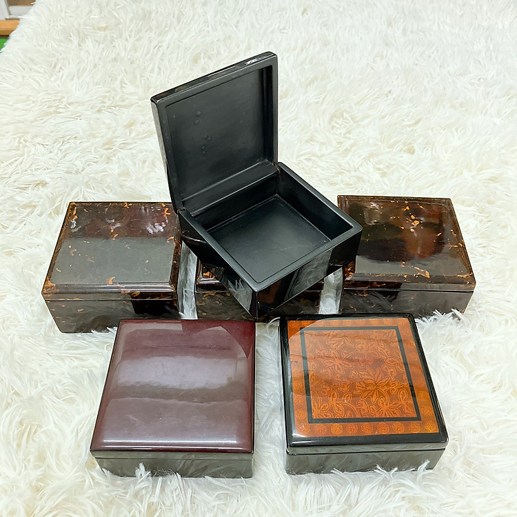 Hộp Vuông Sơn Mài Thanh Bình (11×5 cm)