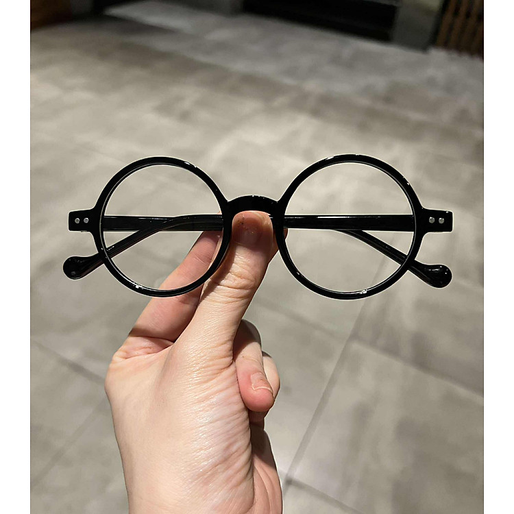 Kính trẻ em gọng nhựa đen Mắt tròn xoe