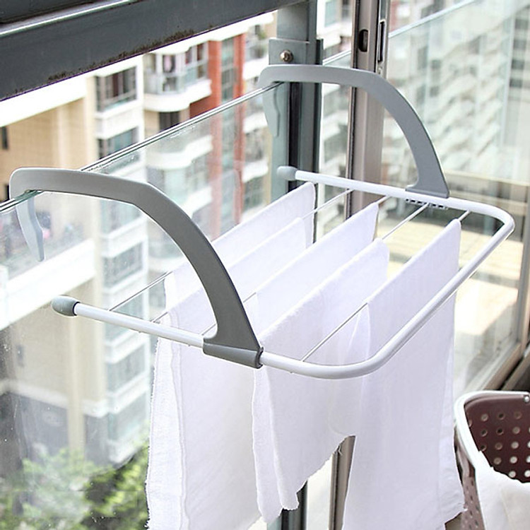 Gía phơi đồ treo ban công tiện dụng