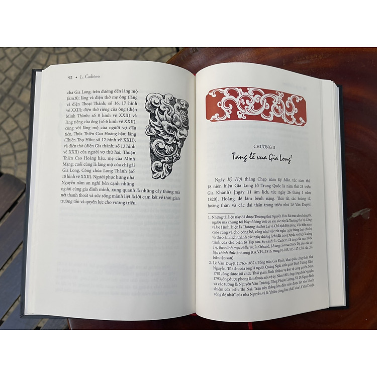 LĂNG GIA LONG - Ấn phẩm thứ hai thuộc bộ sách “Huế kỳ bí” - Ảnh 2