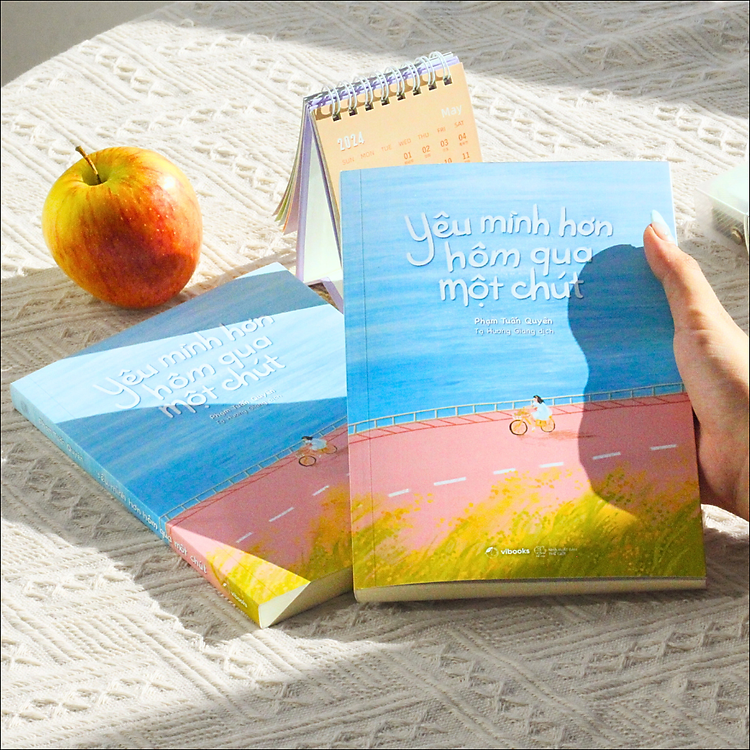 Yêu Mình Hơn Hôm Qua Một Chút - Ảnh 3