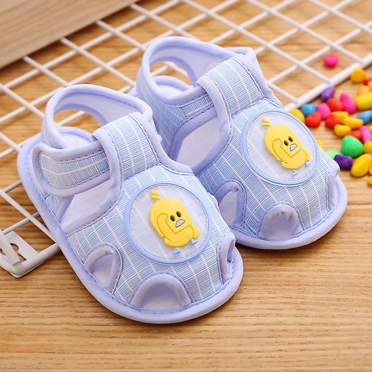 Giày sandal tập đi màu xanh cho bé hình chú gà ngộ ngĩnh size 12