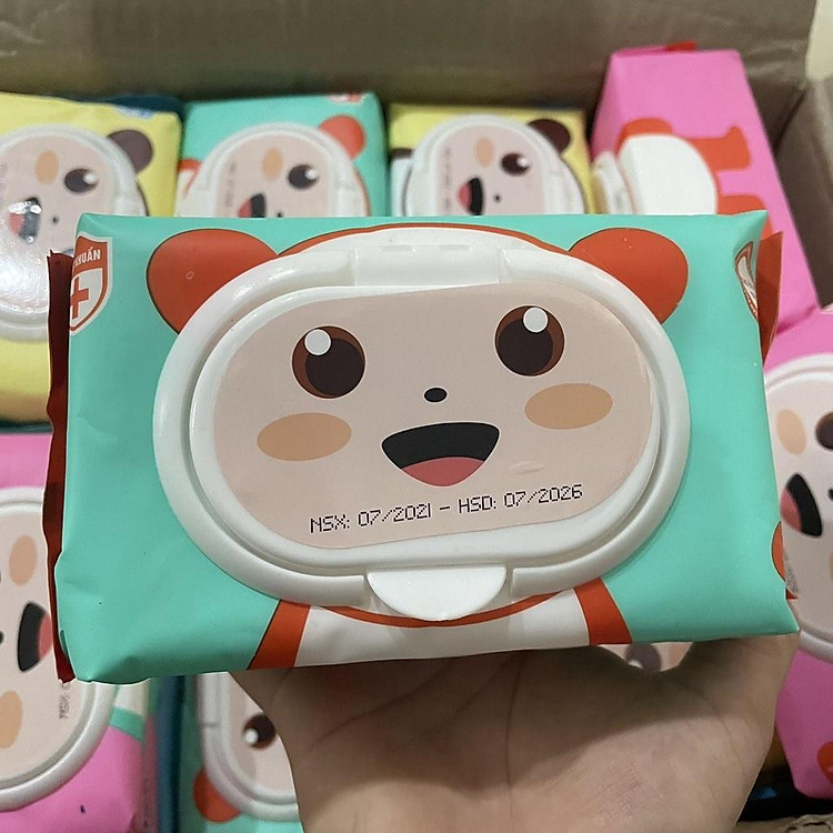 Khăn ướt Phú Đạt hình gấu gói 120 tờ date 2026