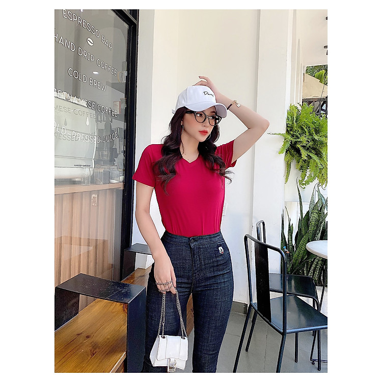 Áo thun nữ trơn cổ tim THỎ TÂY CTKT148