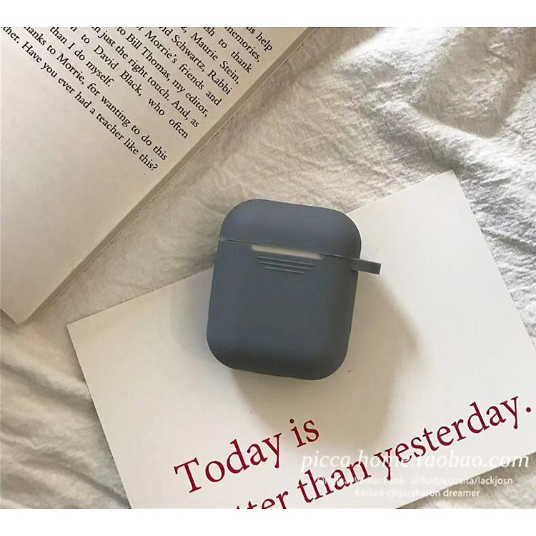 Ốp Đen Basic Bảo Vệ Tai Nghe AirPods Blackinner - Hàng Chính Hãng