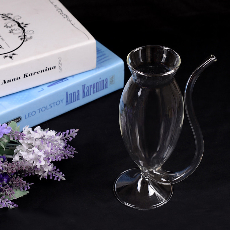 Cốc Uống Rượu Vang Và Cocktail