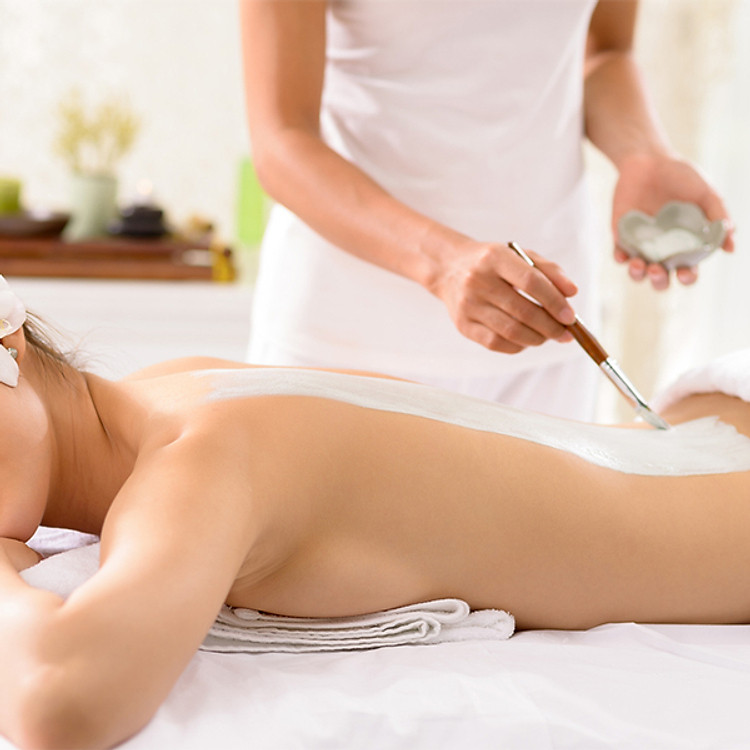 Combo 1: Thanh Tẩy Body + Giải Độc Tố Kết Hợp Massage Body + Chăm Sóc Da Với Chiết Xuất Ngọc Trai 150 Phút Tại Paradise Beauty & Spa