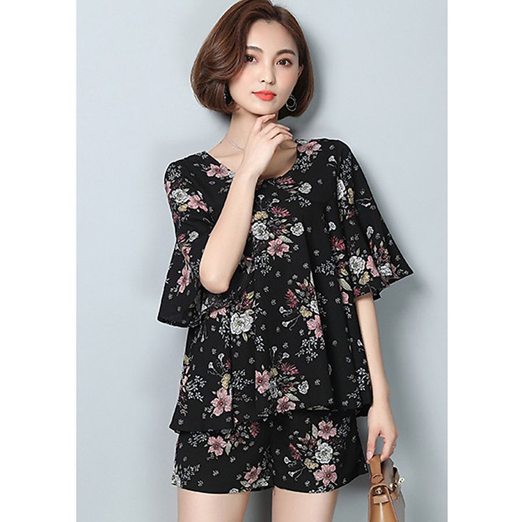 Set bộ áo và quần ngắn họa tiết Haint Boutique qa01