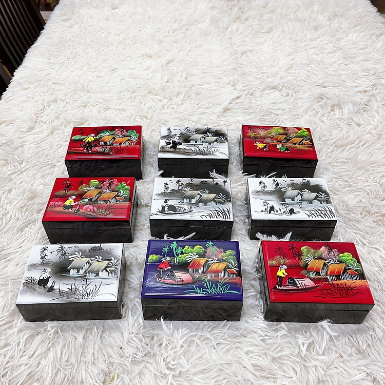 Hộp Đựng Đồ Trang Sức Bằng Gỗ Sơn Mài 8x11cm