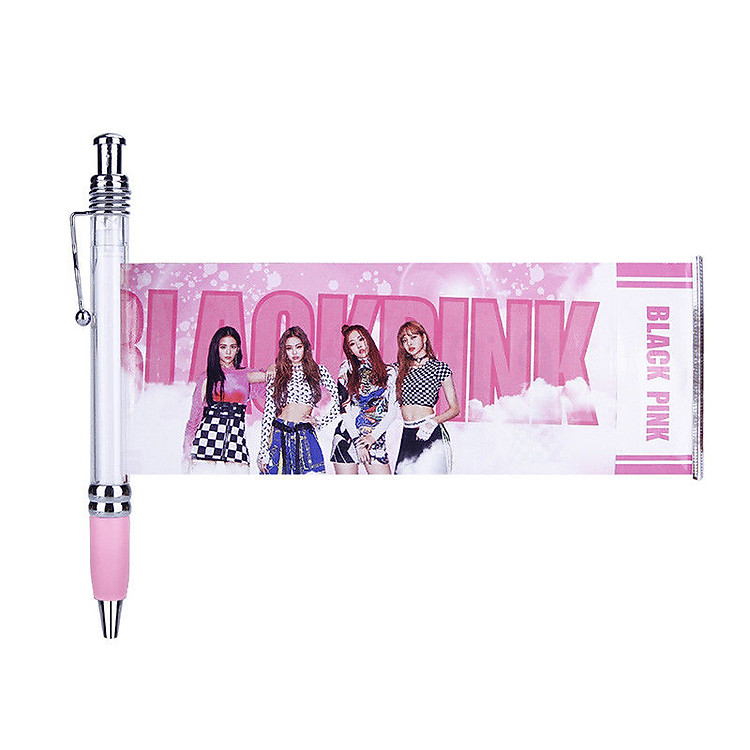 Bút BLACKPINK kéo ra hình Blackpink thần kì