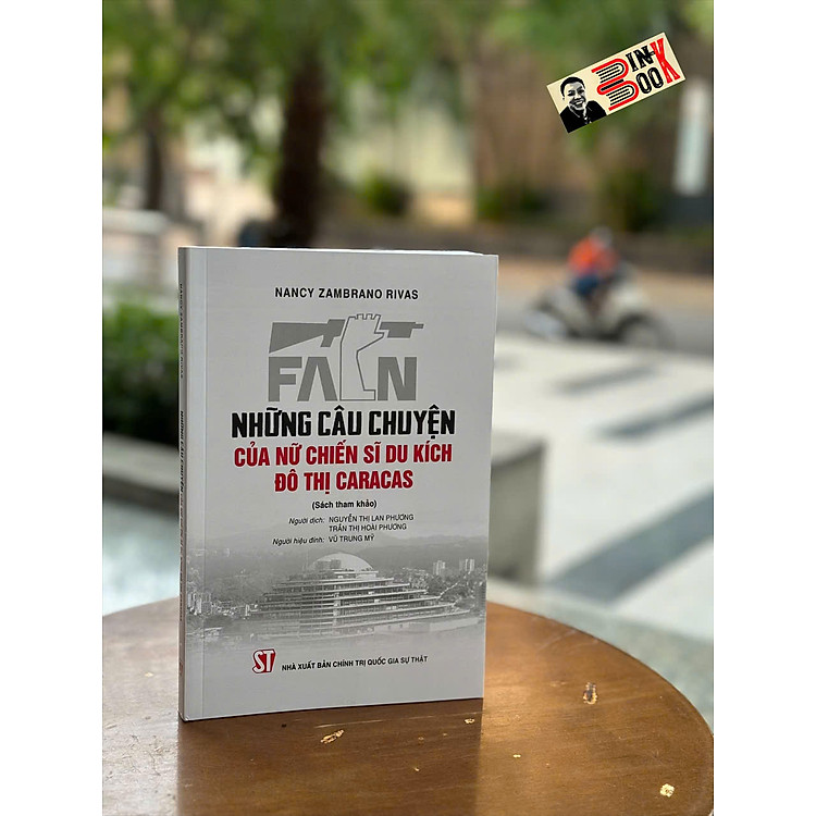 NHỮNG CÂU CHUYỆN CỦA NỮ CHIẾN SĨ DU KÍCH ĐÔ THỊ CARACAS
