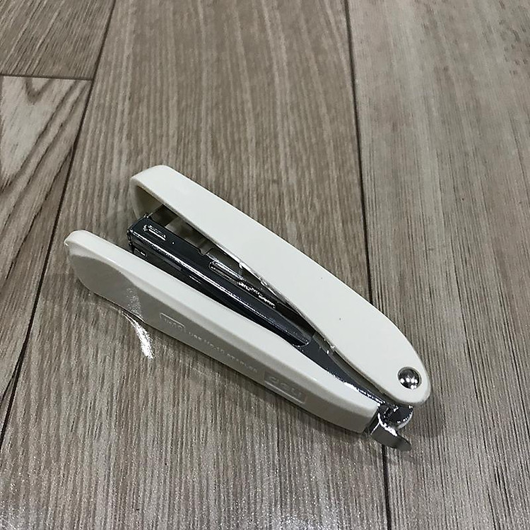 Dập Ghim Số 10 Deli E0281 - Trắng Sữa - Ảnh 3