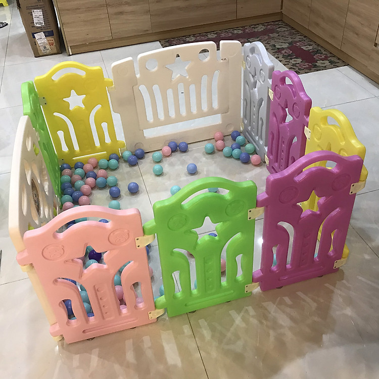 Quây cũi nhựa an toàn cho bé - tặng 100 bóng nhựa và rổ lưới đựng đồ chơi