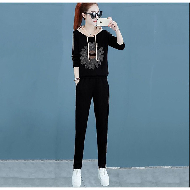 Đồ bộ thu đông đính đá họa tiết hoa cúc