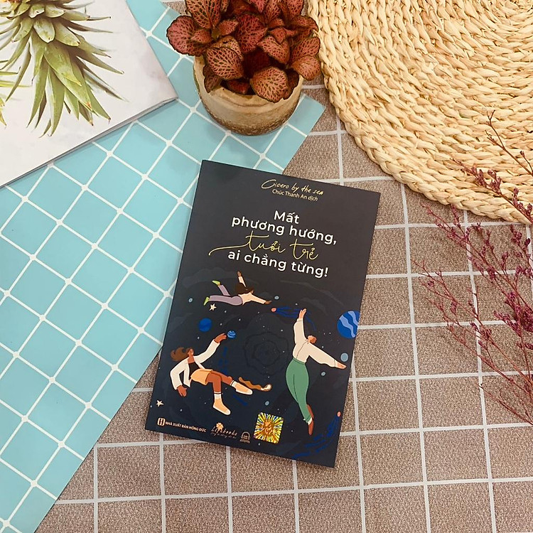 Mua tại Newshop: Mất Phương Hướng, Tuổi Trẻ Ai Chẳng Từng!