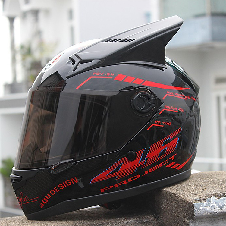 Mũ bảo hiểm fullface AGU tem Đỏ Đen gắn sừng