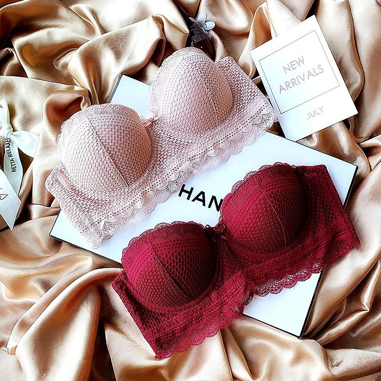 Bộ Đồ Lót Ren Quả Ngang Nâng Ngực Có Gọng Chống Tụt Tháo Được Dây S442