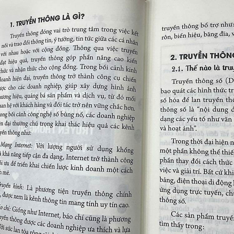 Sách - Sức Mạnh Truyền Thông Xã Hội - Ảnh 3