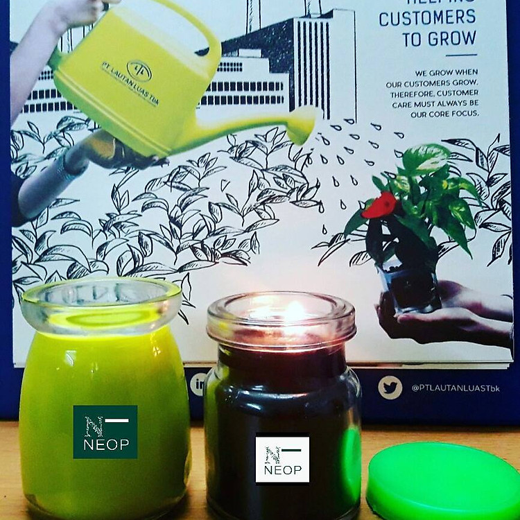 Combo 1 Nến Tinh Dầu Thơm SẢ NEOP và 1 Nến Tinh Dầu Thơm Quế NEOP