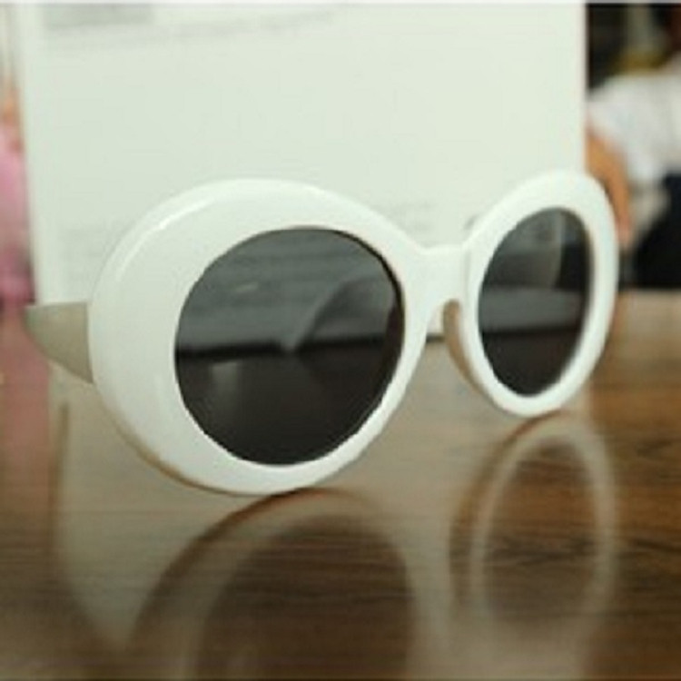 Kính mắt phân cực cho bé chống tía UV
