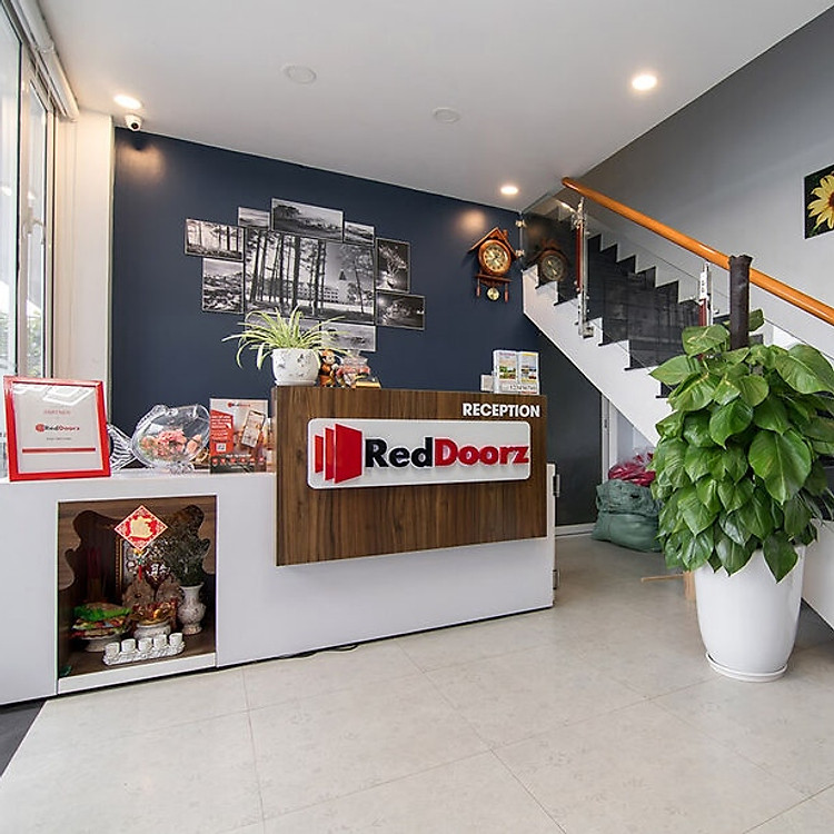 Khách Sạn RedDoorz gần Nhà Thờ Con Gà Đà Lạt