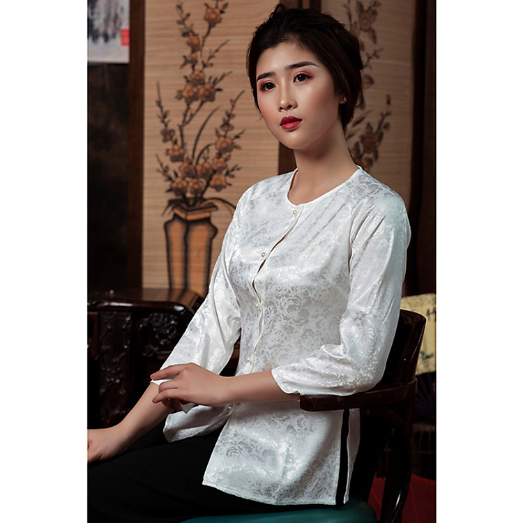 Áo Bà Ba Màu Trắng