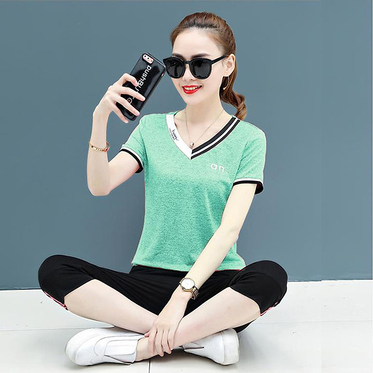 Bộ đồ thể thao nữ thun đốm cổ tim TT342 (một bộ)