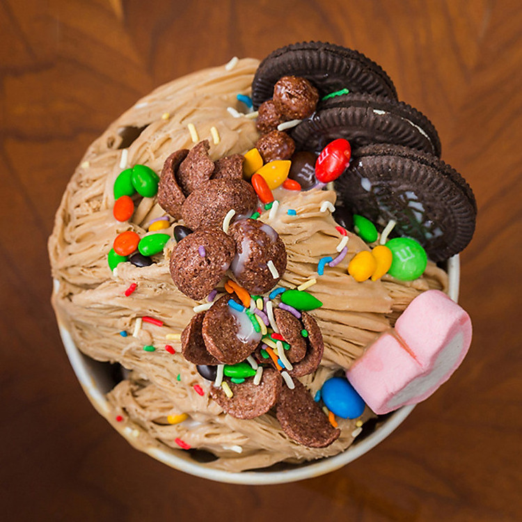 Kem Tuyết Singapore Size BigMax Mát Lạnh, Hấp Dẫn Tại Snow Cup