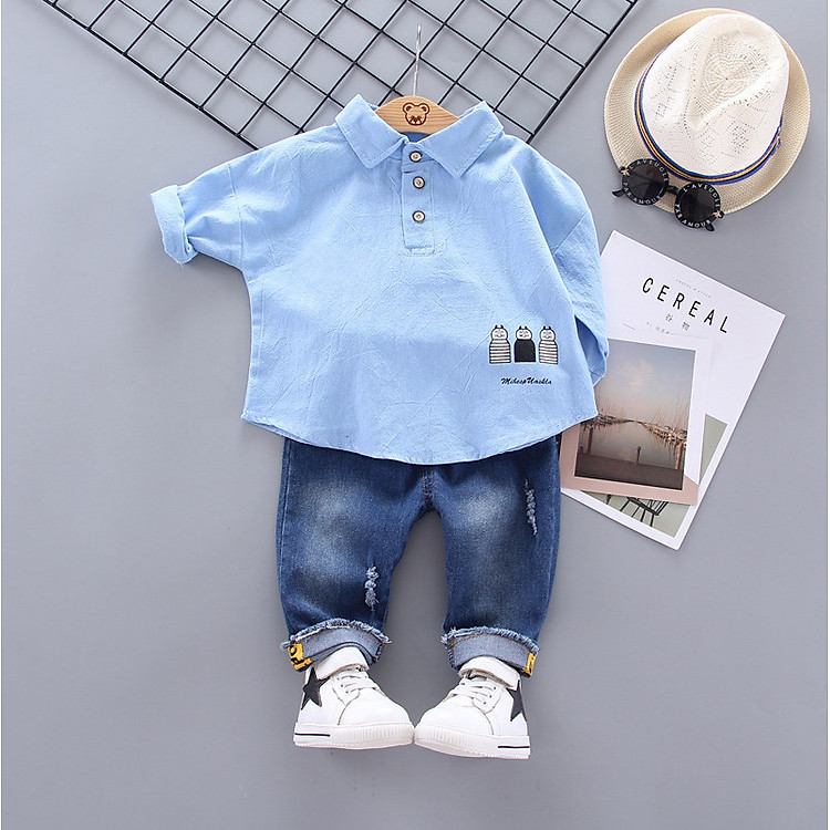 Bộ đồ bé trai quần jean, áo sơ mi ba cúc màu xanh TE2042