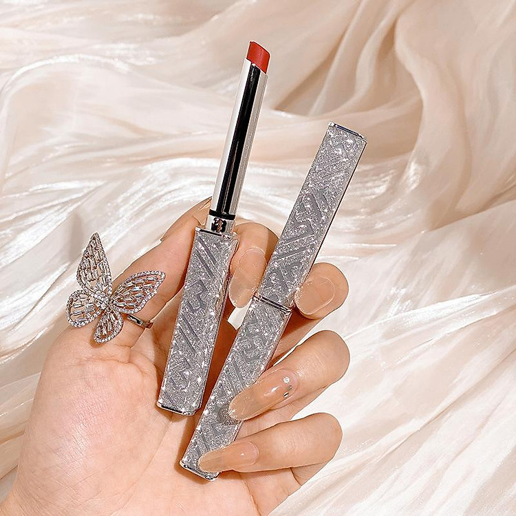 Dòng mỹ phẩm nữ Son môi dạng ống nhỏ mềm mượt và dưỡng ẩm Bailaimei son môi dạng ống nhỏ màu bạc mờ lâu trôi không dễ tẩy trang