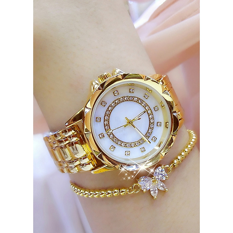 Đồng Hồ Nữ Đeo Tay Tặng Kèm Lắc Tay Thời Trang